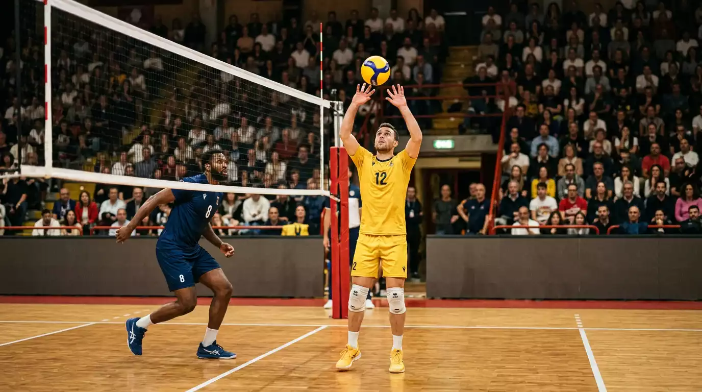 Zuspieler beim Ballzuspiel in einem italienischen Vereins-Volleyball-Match